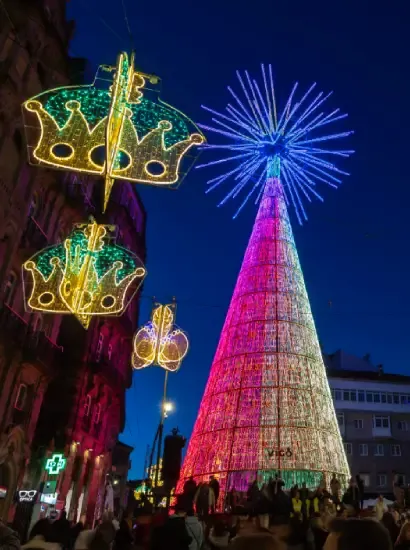 Alquiler árbol de Navidad gigante plaza
