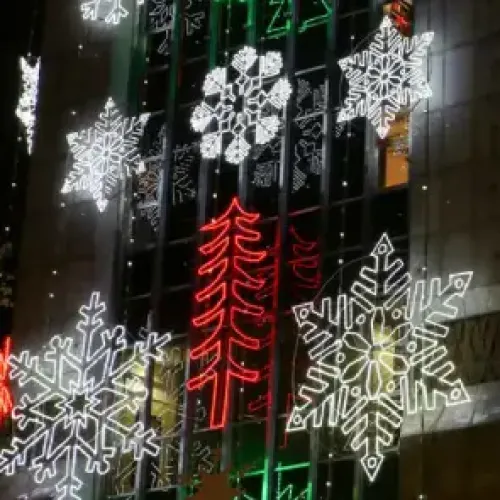 Alquiler iluminación navideña centros comerciales