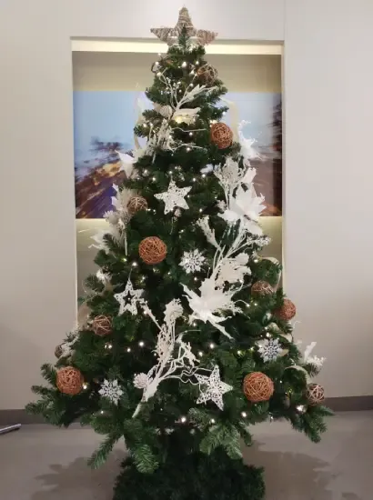 Alquiler de árbol de Navidad hotel