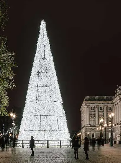 Alquiler árbol de Navidad gigante blanco